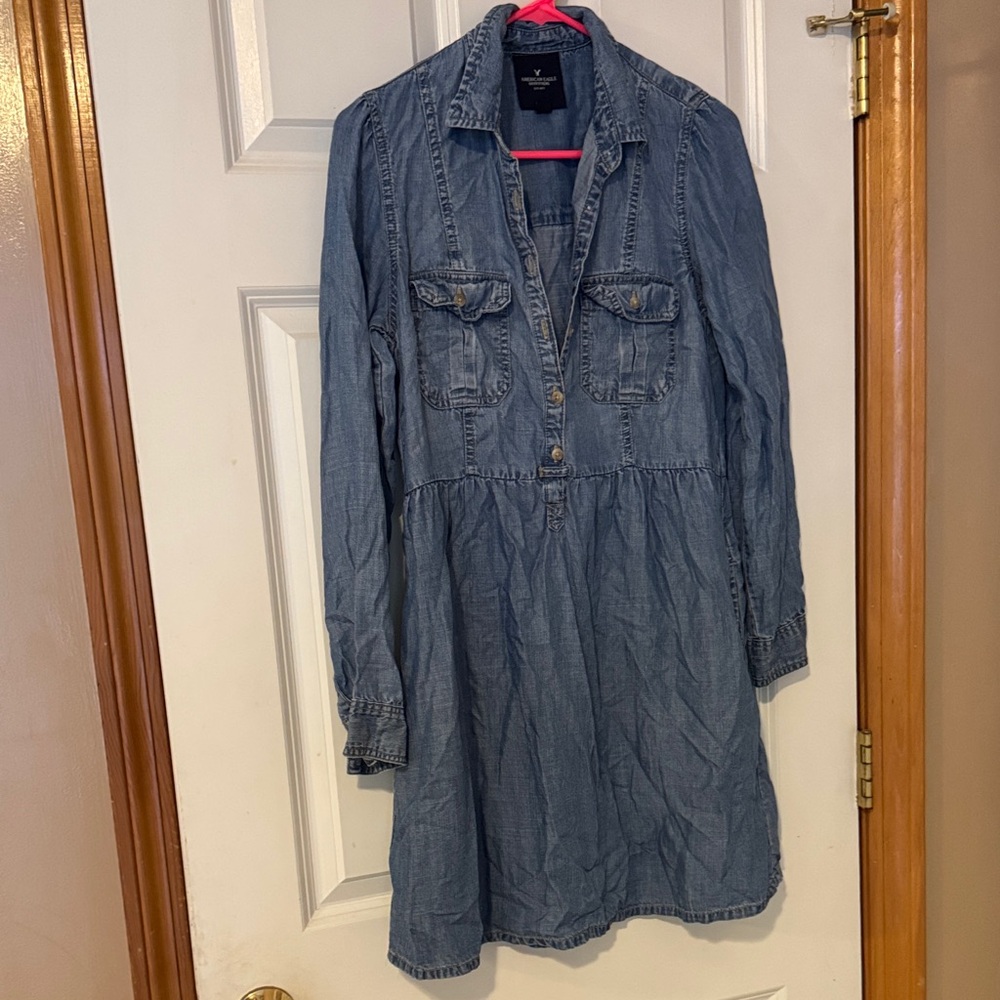 American Eagle Outfitters Light Blue Denim Shirt